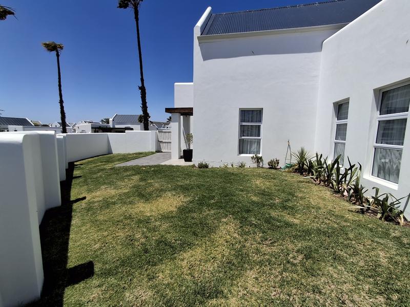 2 Bedroom Property for Sale in Lampiesbaai Western Cape